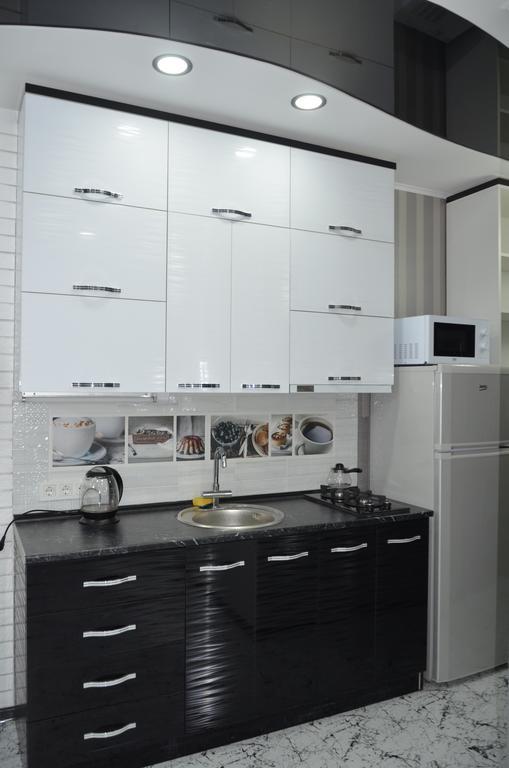 Studio "Black - White" Batoumi Extérieur photo